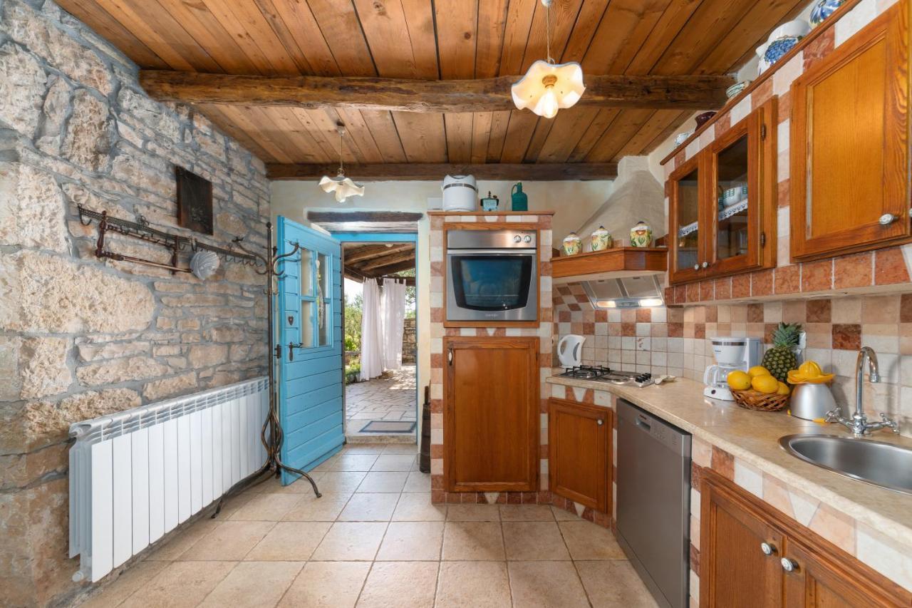 Sveti Lovreč Pazenatički Villa Janko מראה חיצוני תמונה